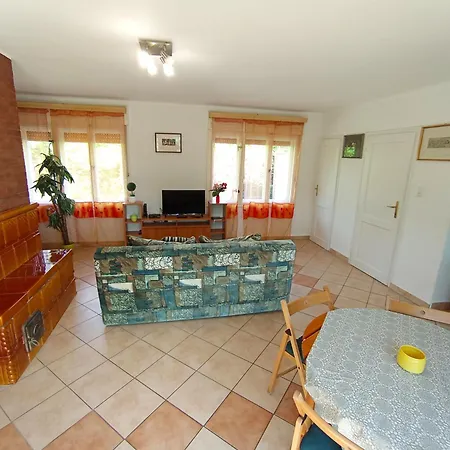 Vadvirag Haz Apartment Balatonfured